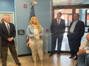 2-Shondra-great-pic-others-2